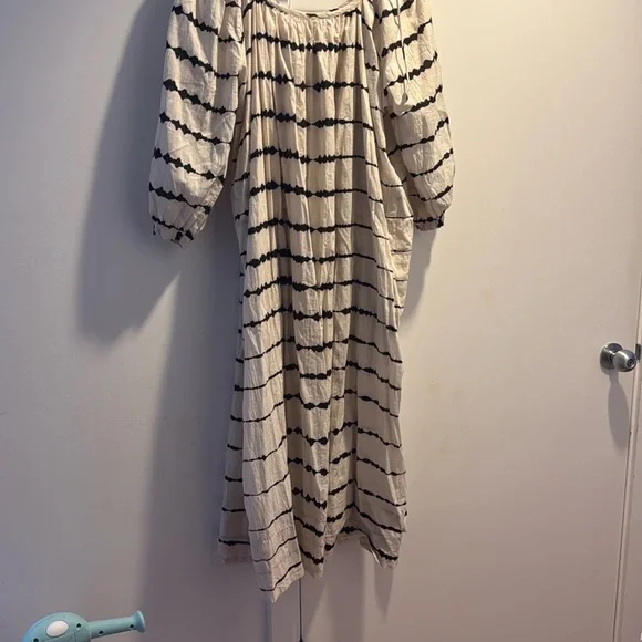 Matta Cream and Black Hand-Dyed Maxi Dress with Bishop sleeves -brand new - Picture 2 of 2